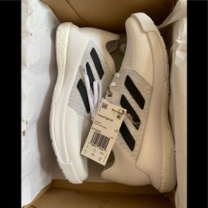 Adidas CrazyFlight women’s volleyball sneakers 7.5